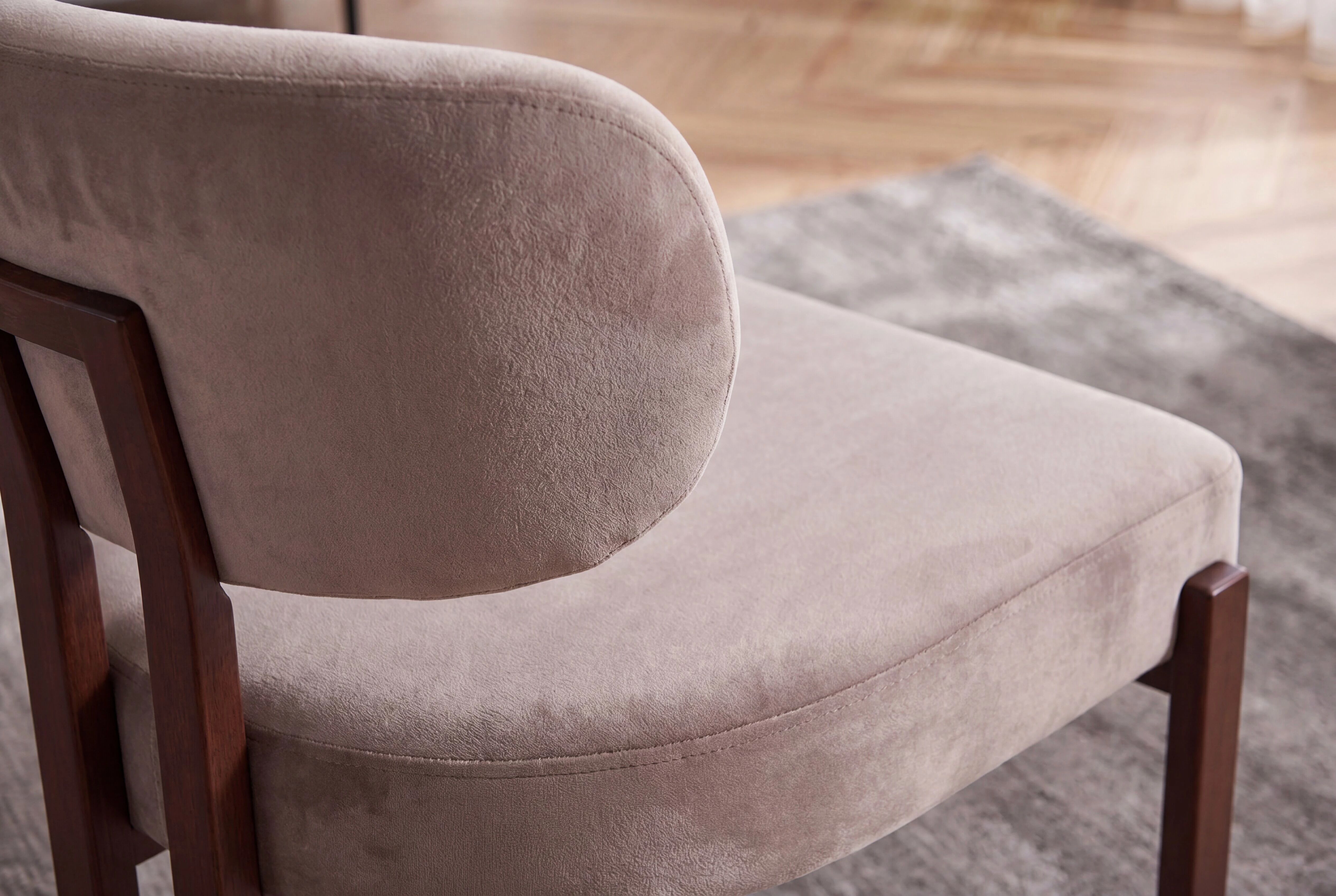 Chaise DRAGON  Tissu velours TAUPE(V108) + PIEDS MARRON