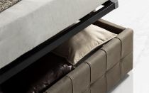 CITY2, Lit coffre existe en plusieurs tailles de couchage et revêtements. Vendu sans matelas